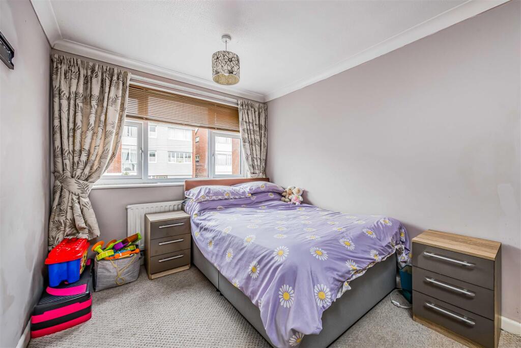 117 Old Rectory Road, Farlington-Small-PorticoMark