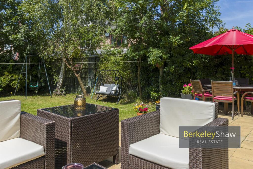 Moorland Avenue, Crosby