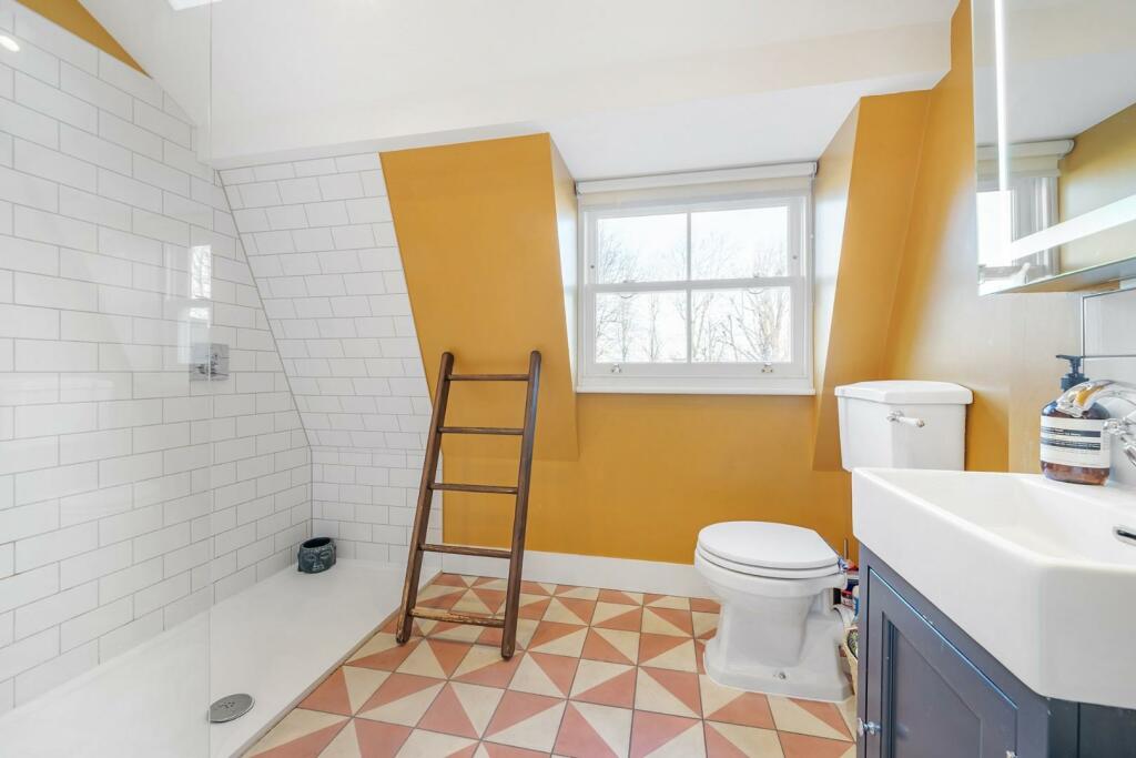 Ensuite.jpg