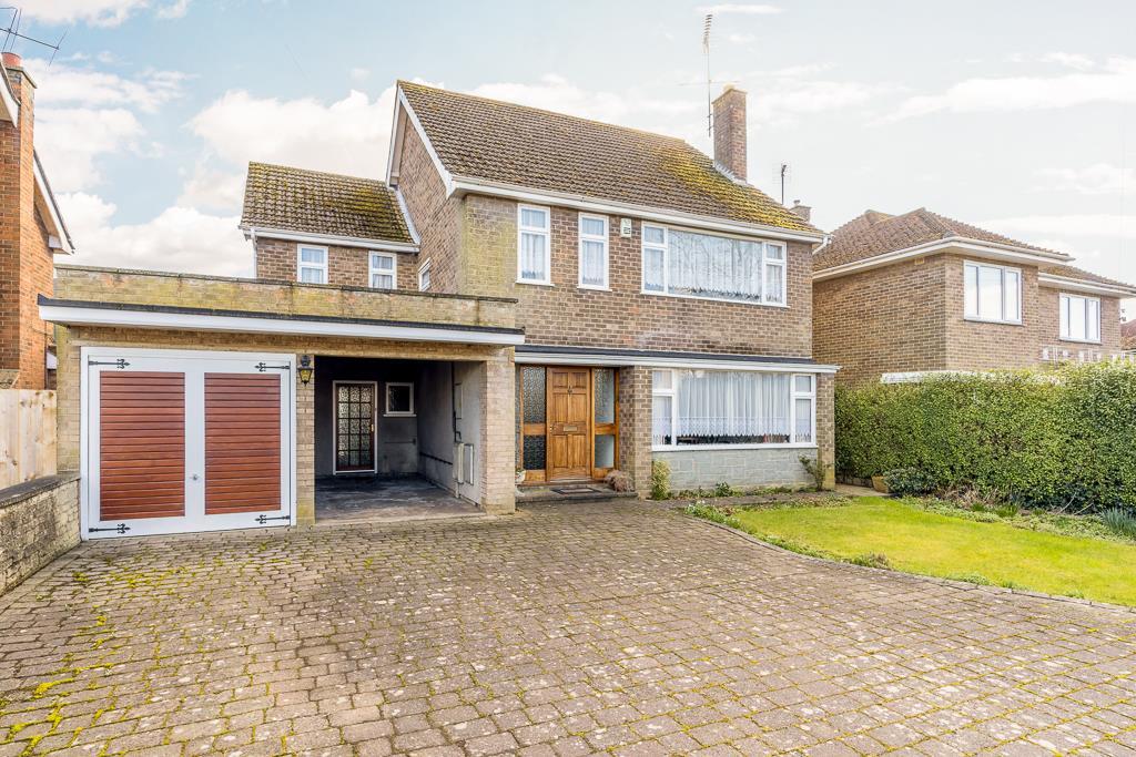 104 Halmer Gate (Spalding)-1.jpg