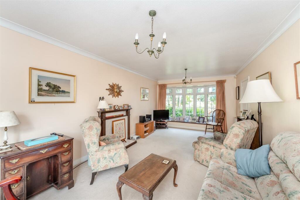 8623191-interior09.jpg