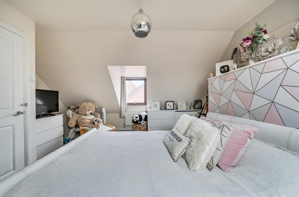 1355857-4-68cacff...