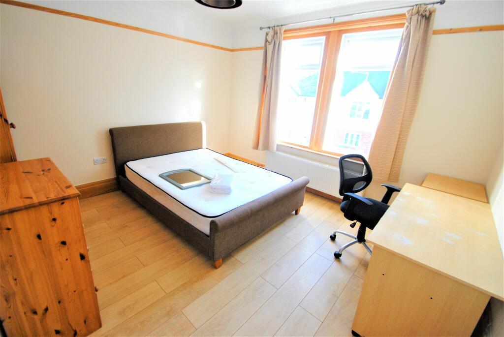 Bedroom 4 (1)