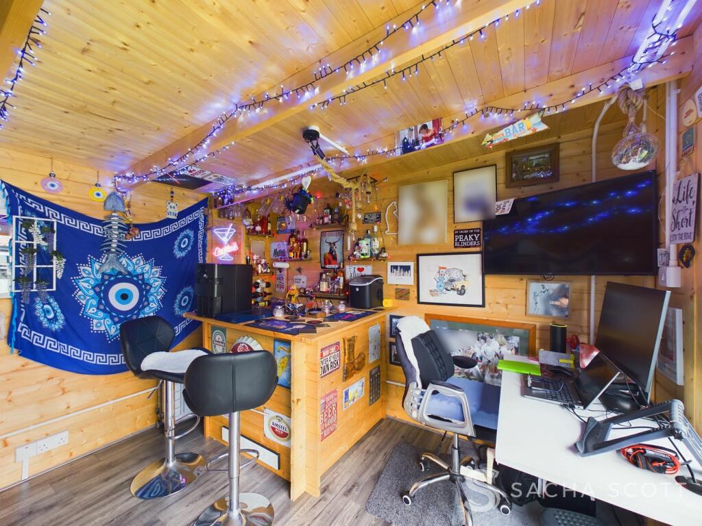 Log Cabin