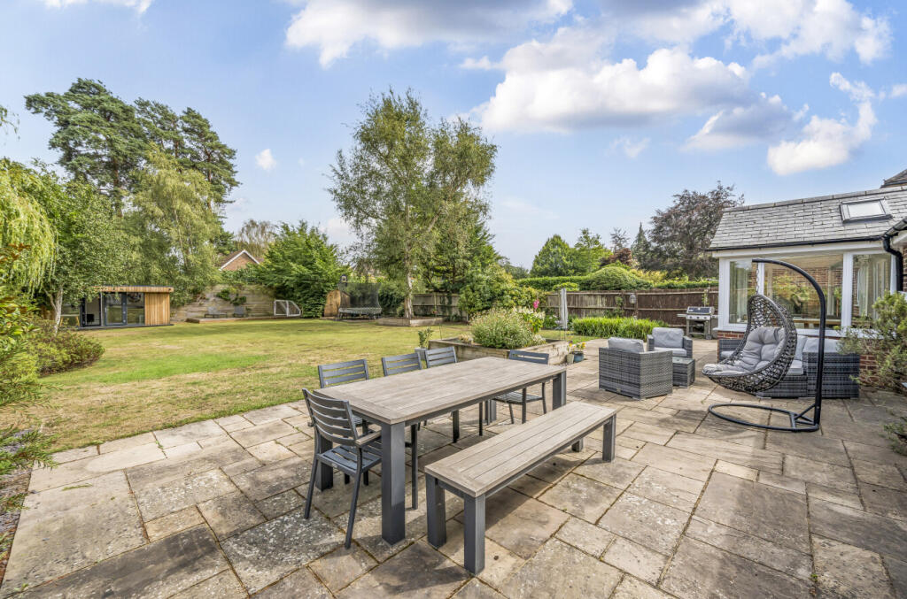 1329204-8-68839a9...