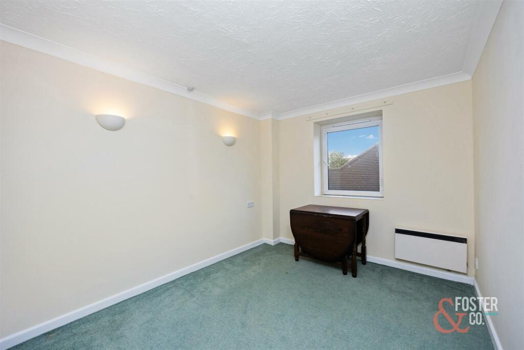 Amber Court_29_001.jpg