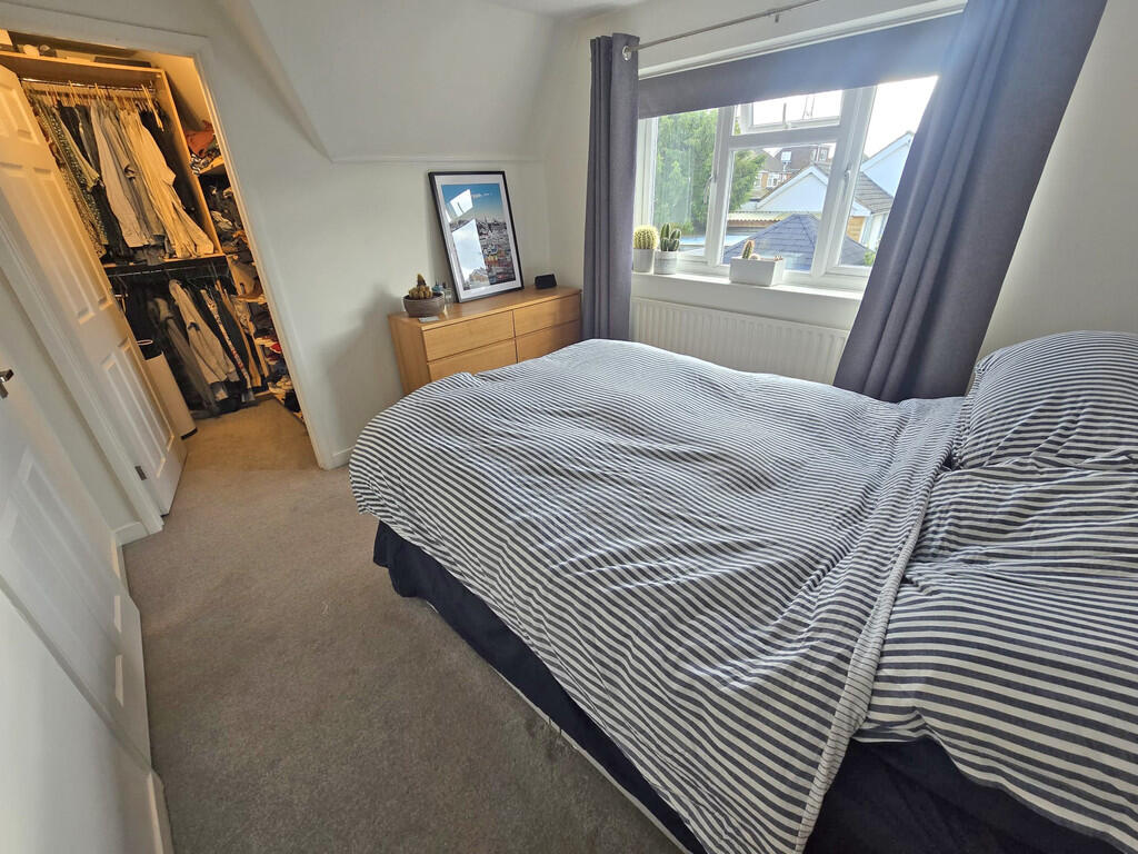 First Bedroom (4)
