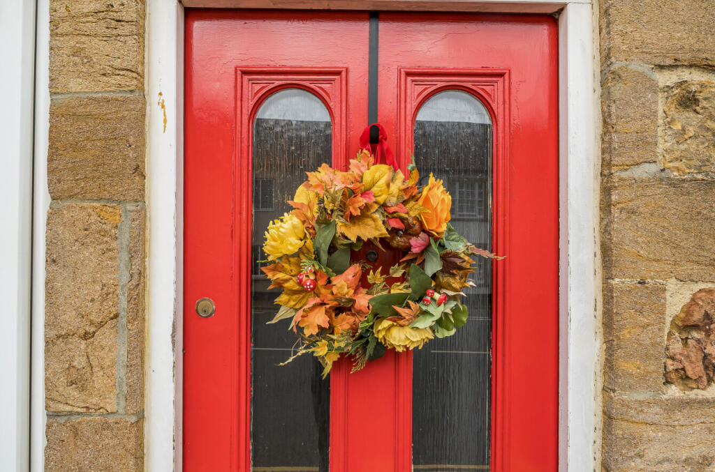 1369854-23-68f288...