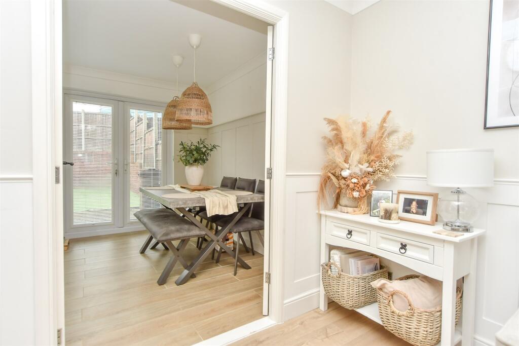 Internal Lifestyle Photograph