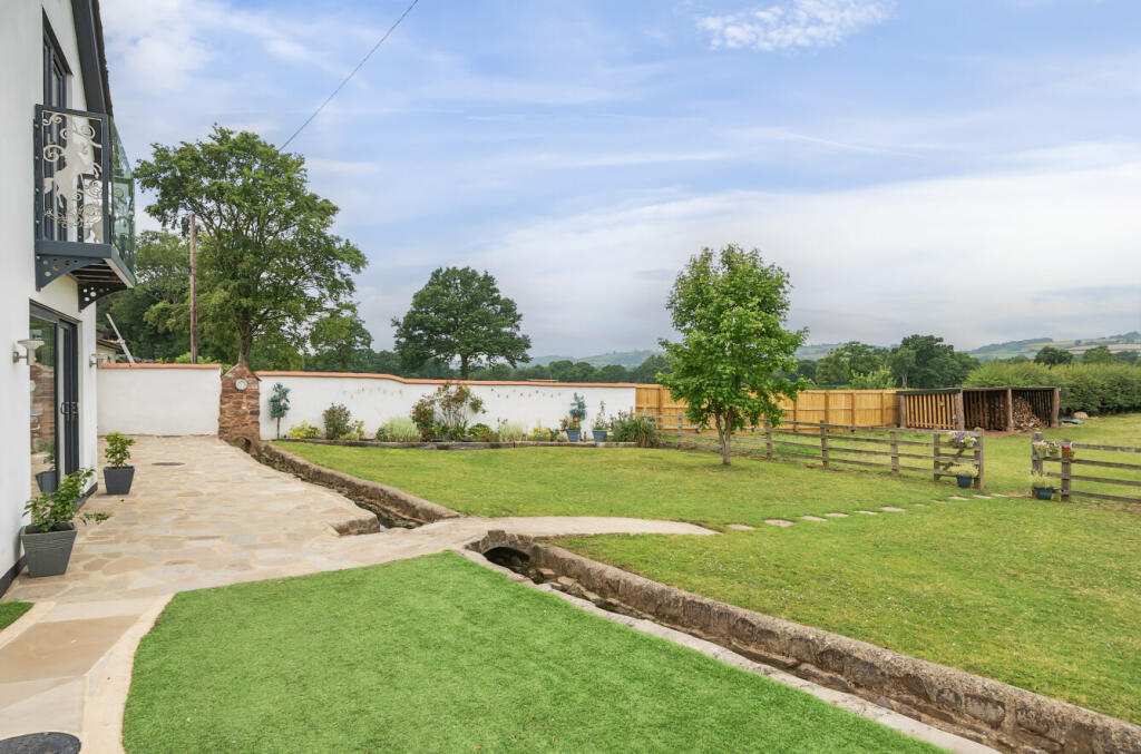 1313973-22-6862a8...