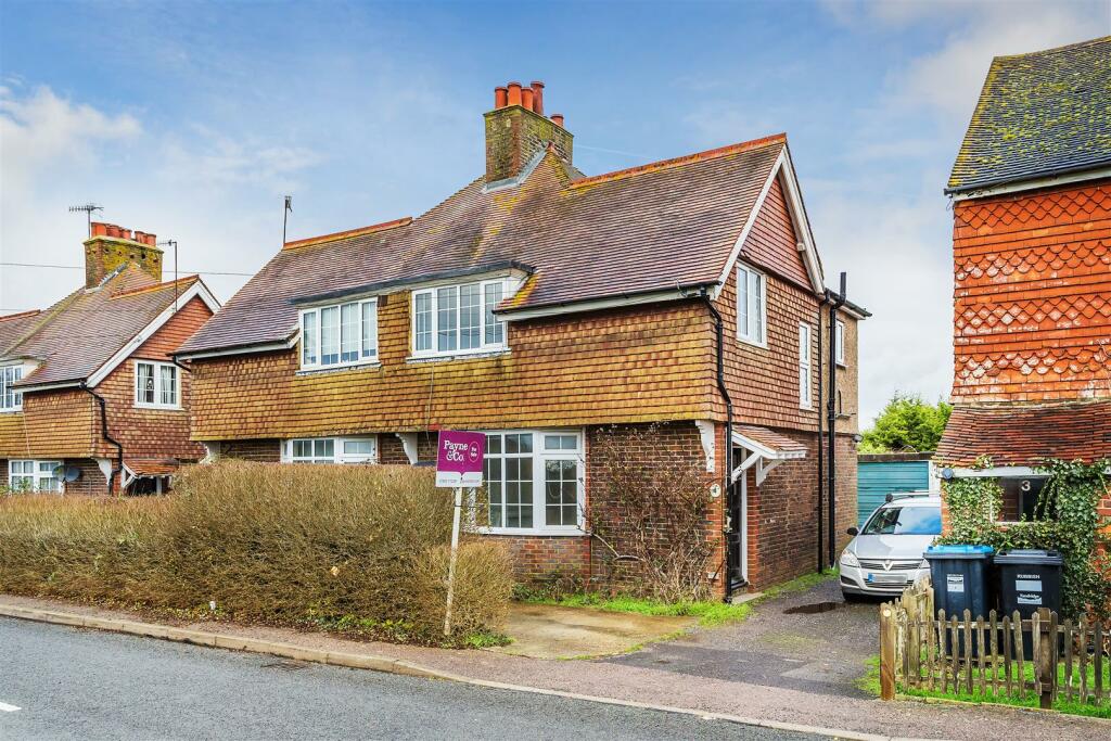 4-Chathill-Cottages-29.jpg