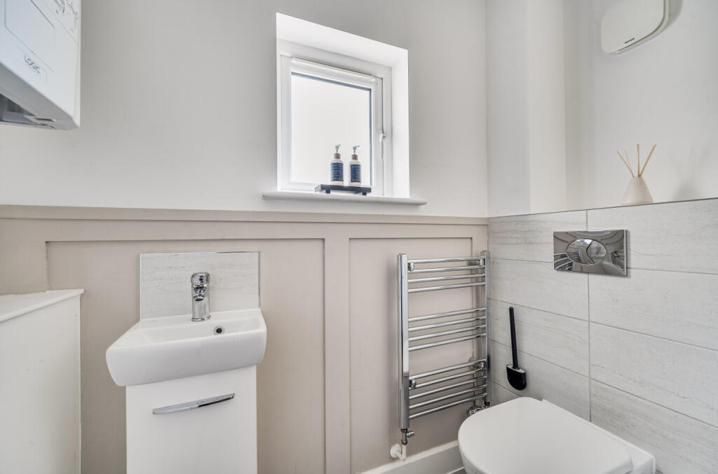 1320587-9-6871039...