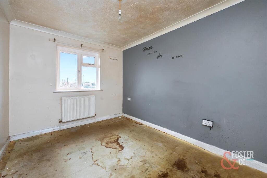 St Floras Close, 9_010.jpg