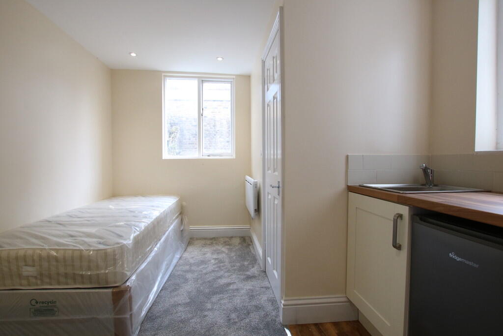F3-Bed