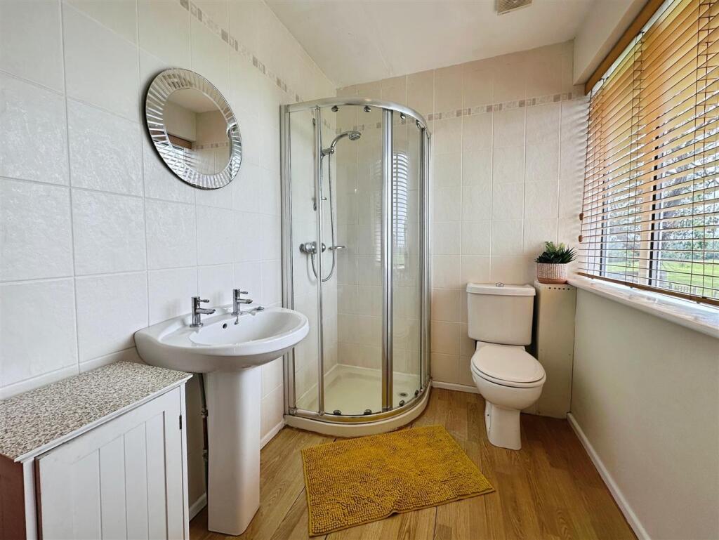 21dd8791--4931-BA43-A126A6153C10-51551-000010384F1