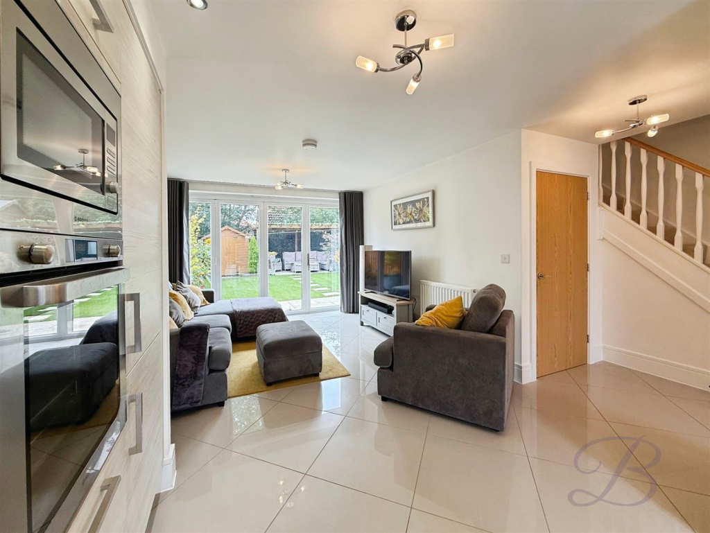 Open Plan Kitchen/Living Room