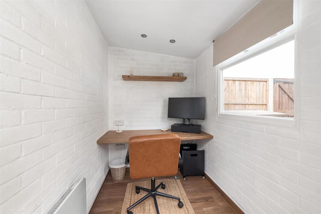 Outdoor Office