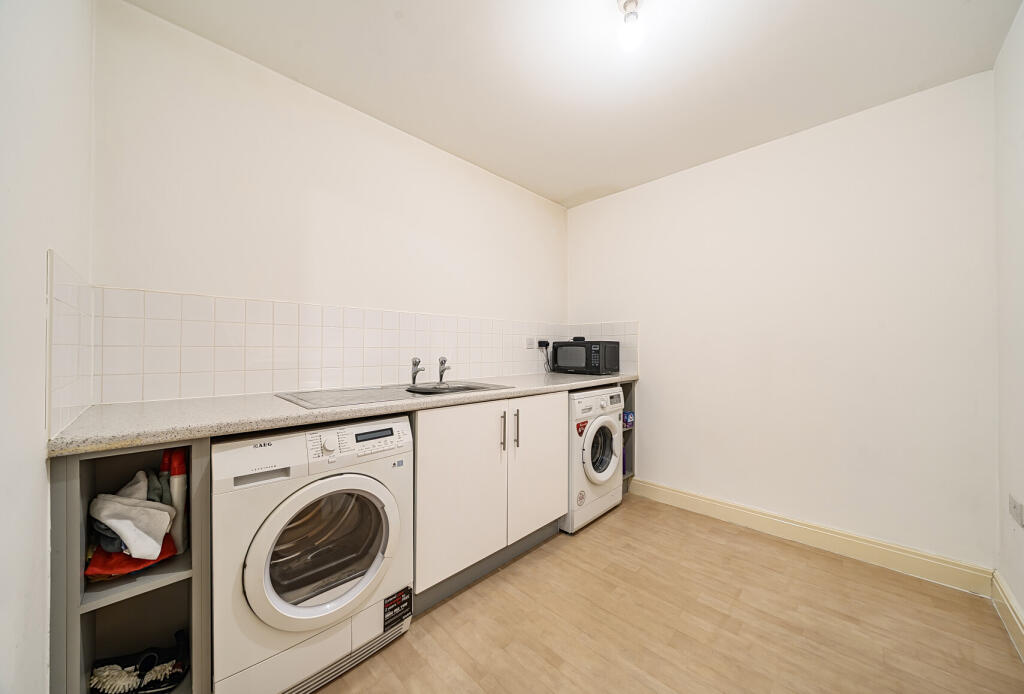 1357274-9-68d1707...