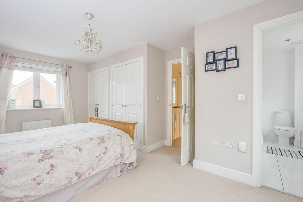 5 Linnet Avenue, ...