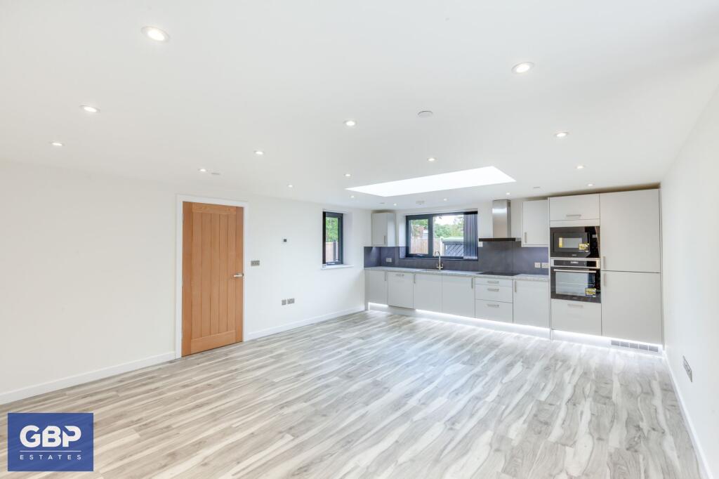 Kitchen/Reception/Diner