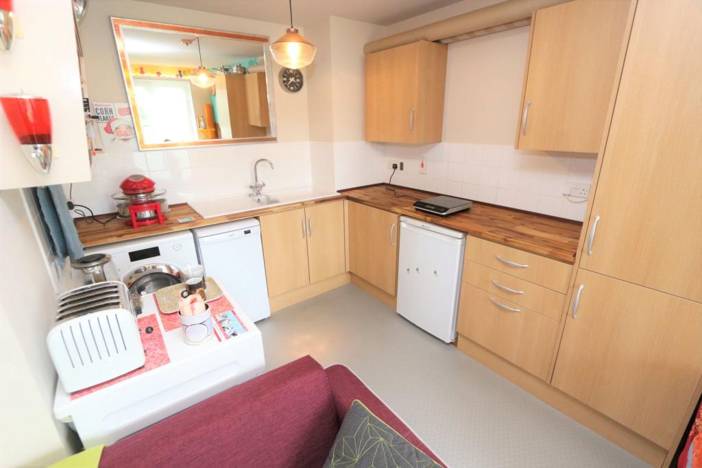 Lounge / Kitchen