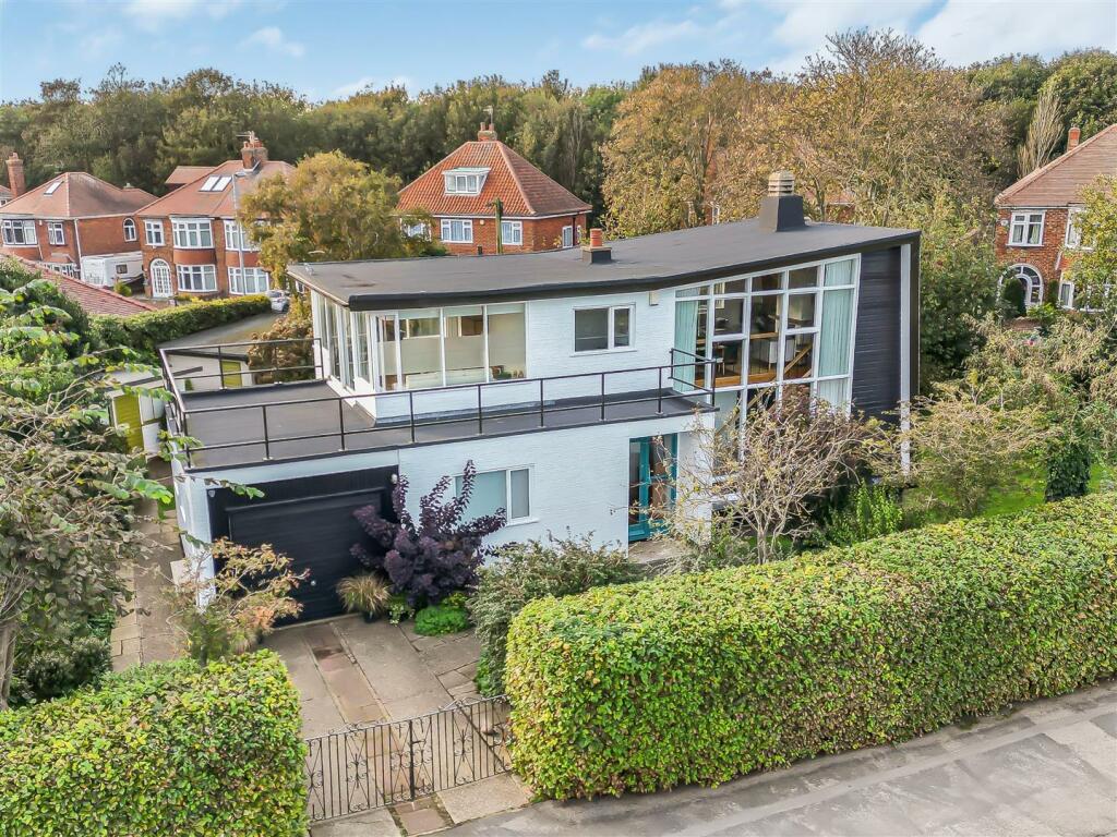 19 Limekiln Lane elevated5.jpg