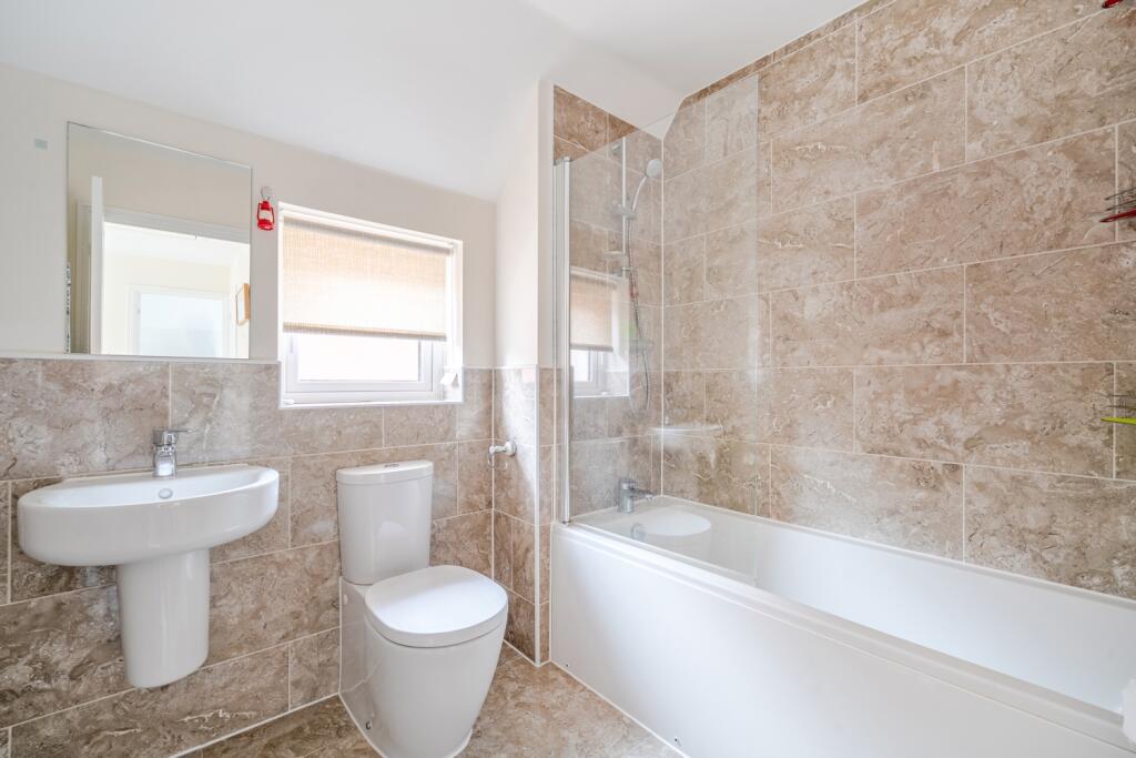 1364062-12-68ee3a7ae8135