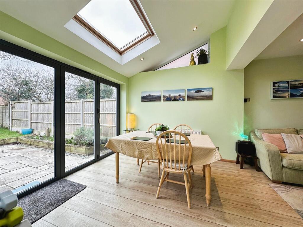 855d4314-image_picker_B85CA262-24C7-4375-B356-CBDD