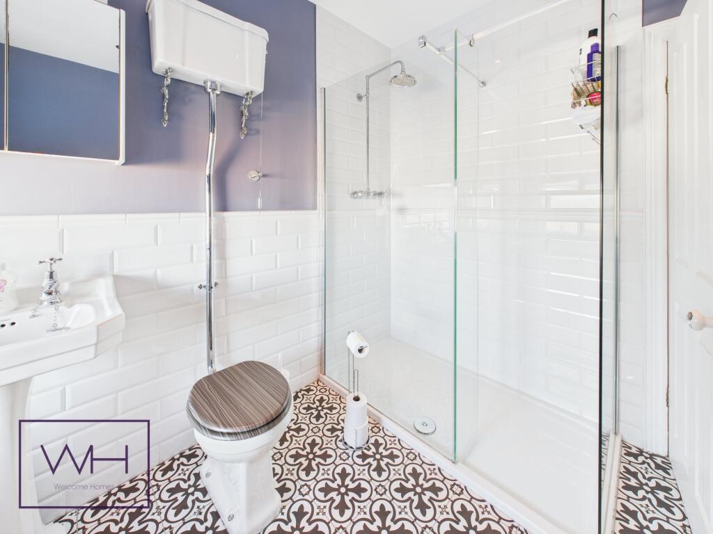 CAM03785G0-PR0306-ST