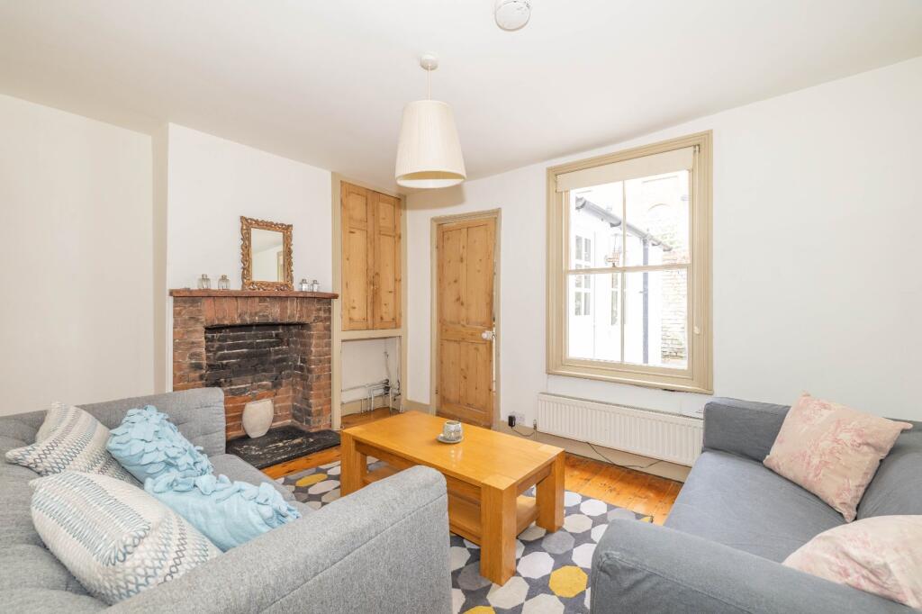 Dover Street, Canterbury, CT1