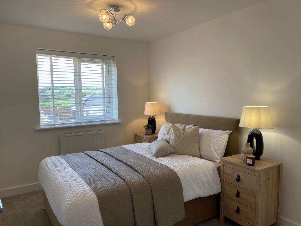 Bed1 with ensuite