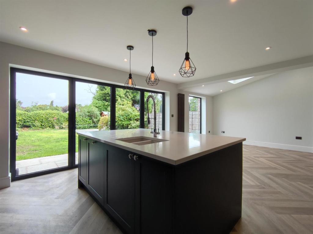 Breakfast Kitchen 1