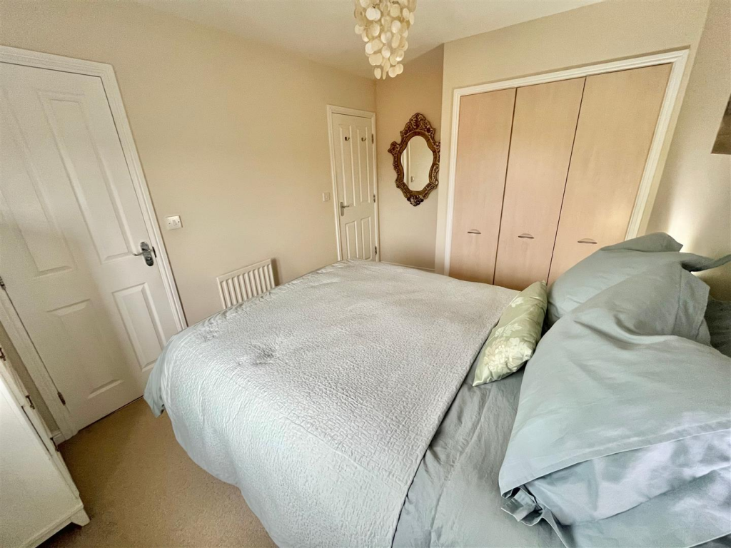 Bedroom 1 Aspect 2