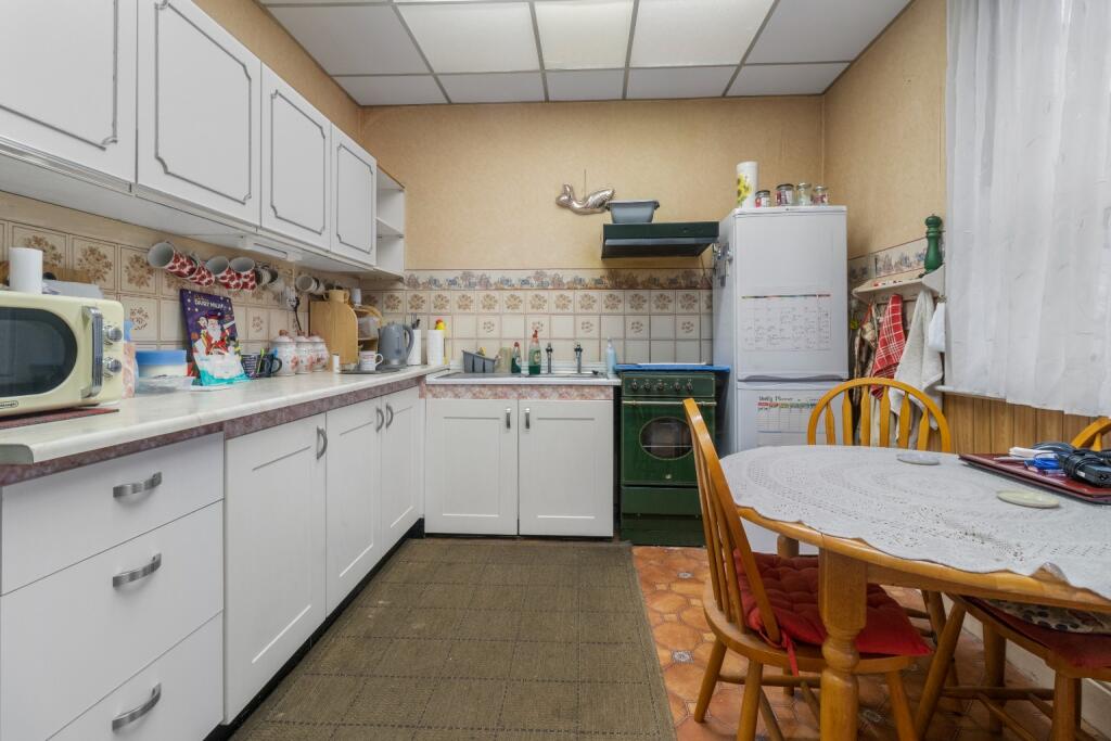 Upper Howsell Road, Malvern, Worcestershire, WR14 1TL