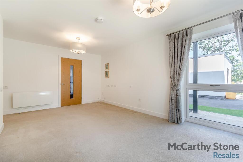 8649024-interior06.jpg