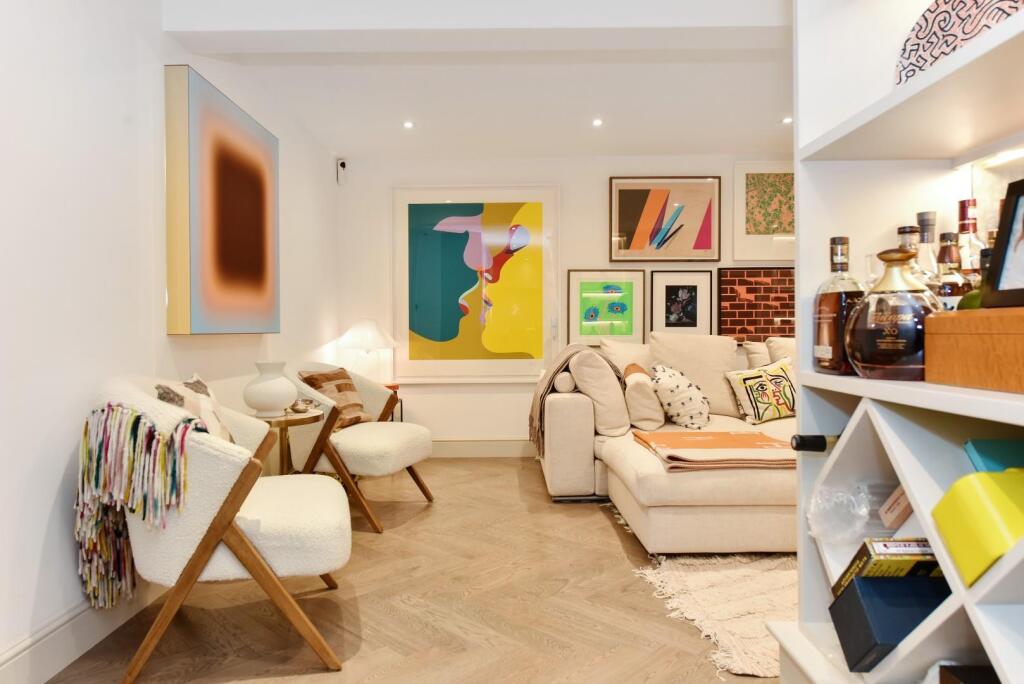 35 York House (6).JPG