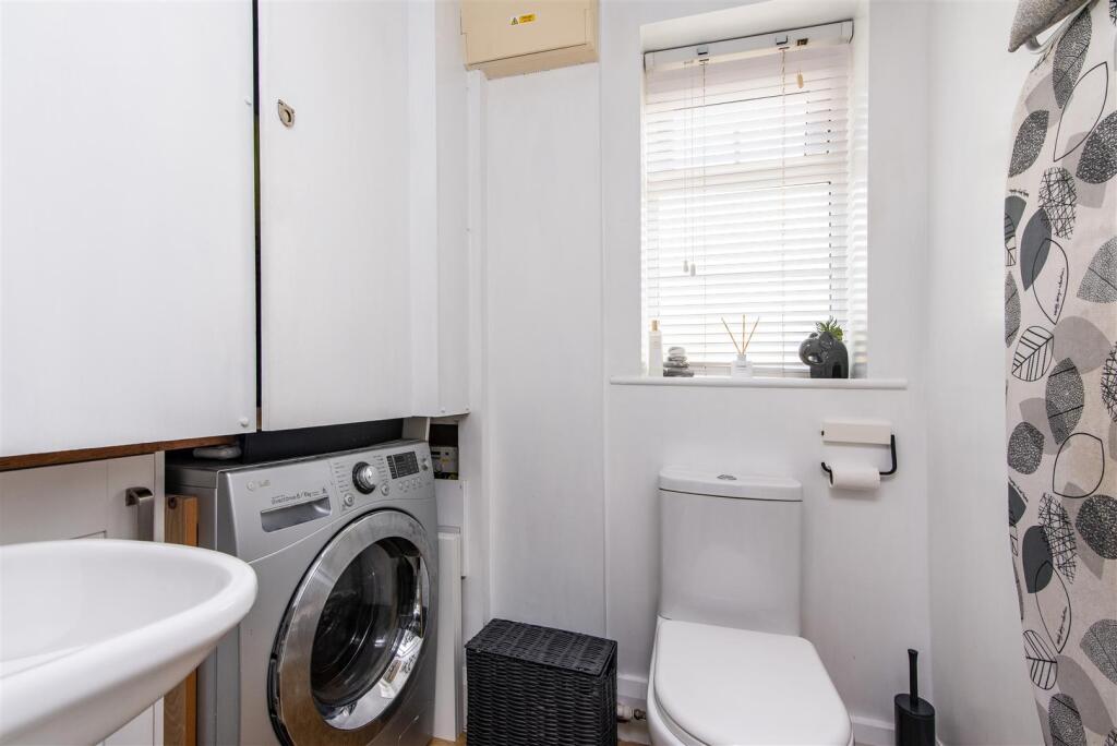 Utility/Cloakroom