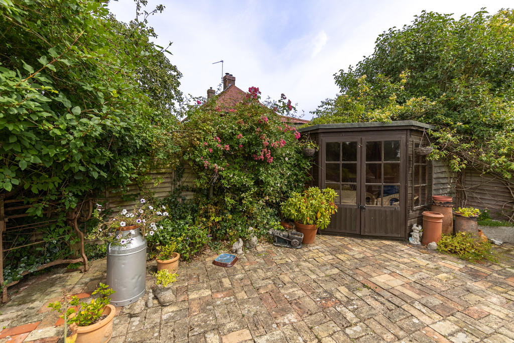 Summer house