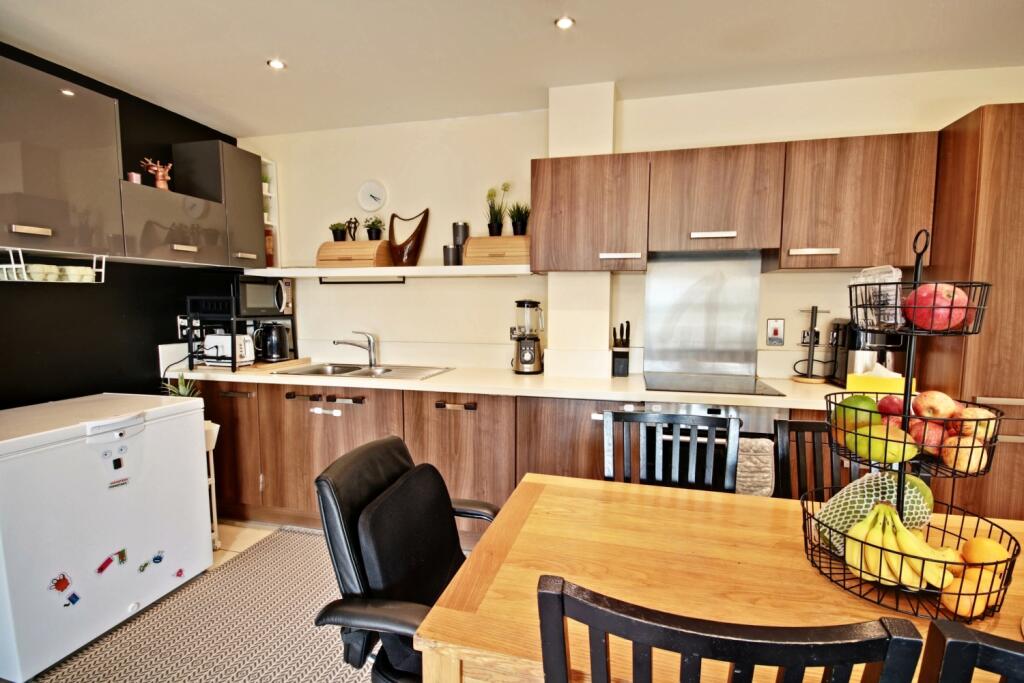 71 Apsley House - Kitchen