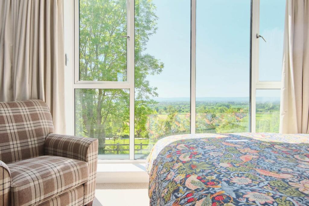 JAJ_GL10 3WB_0040.jpg