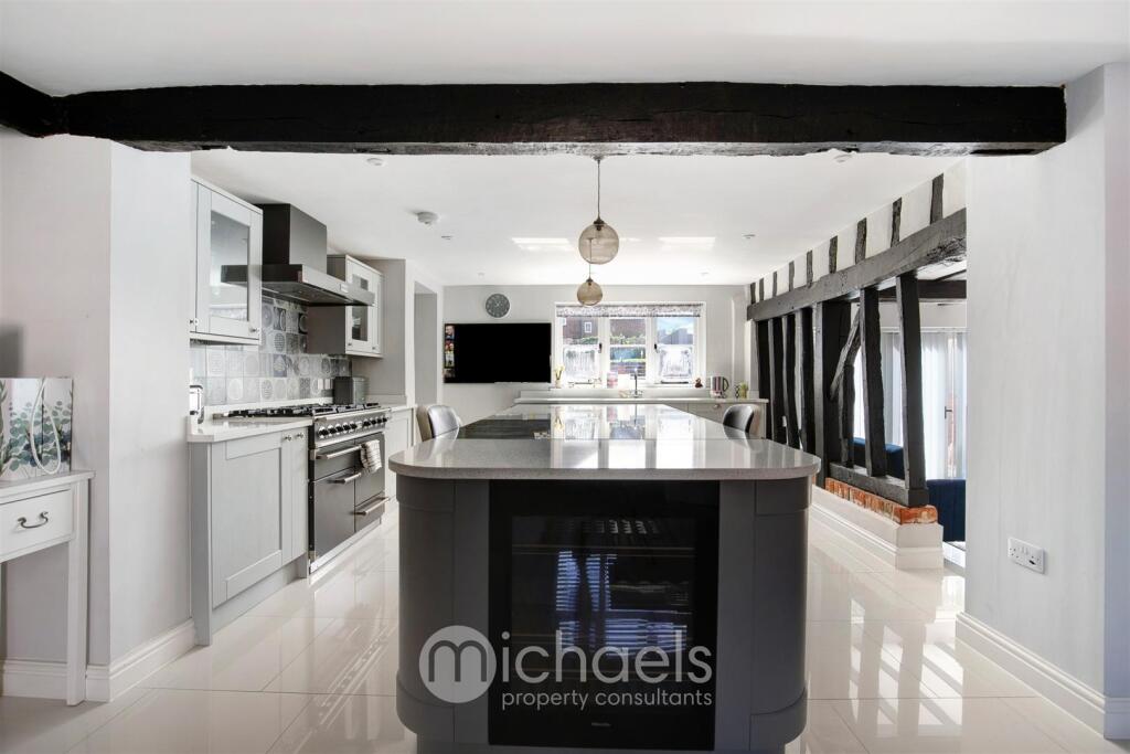 Framlingham_Michaels_Branded (12 of 44).JPG