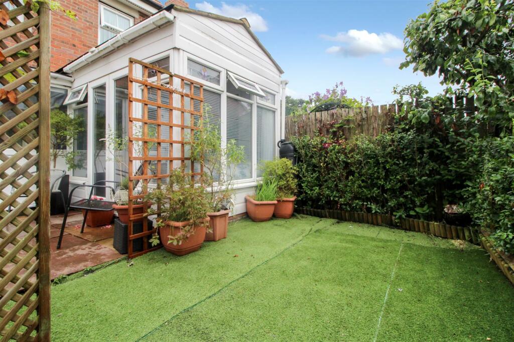 GARDEN