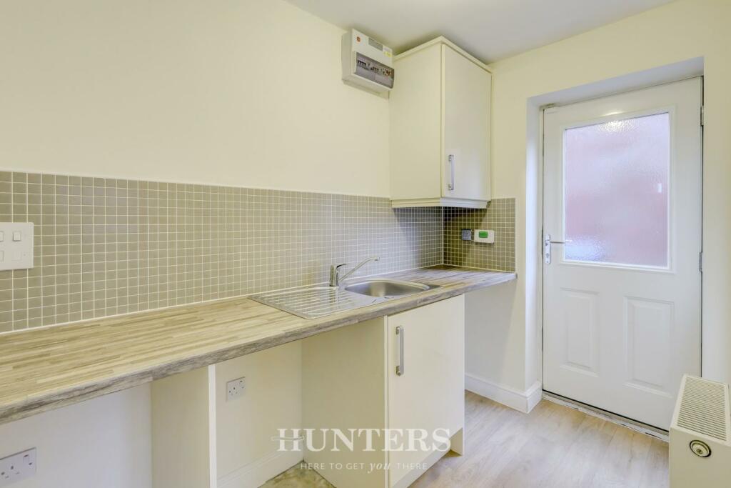 Viscount Drive (29).jpg