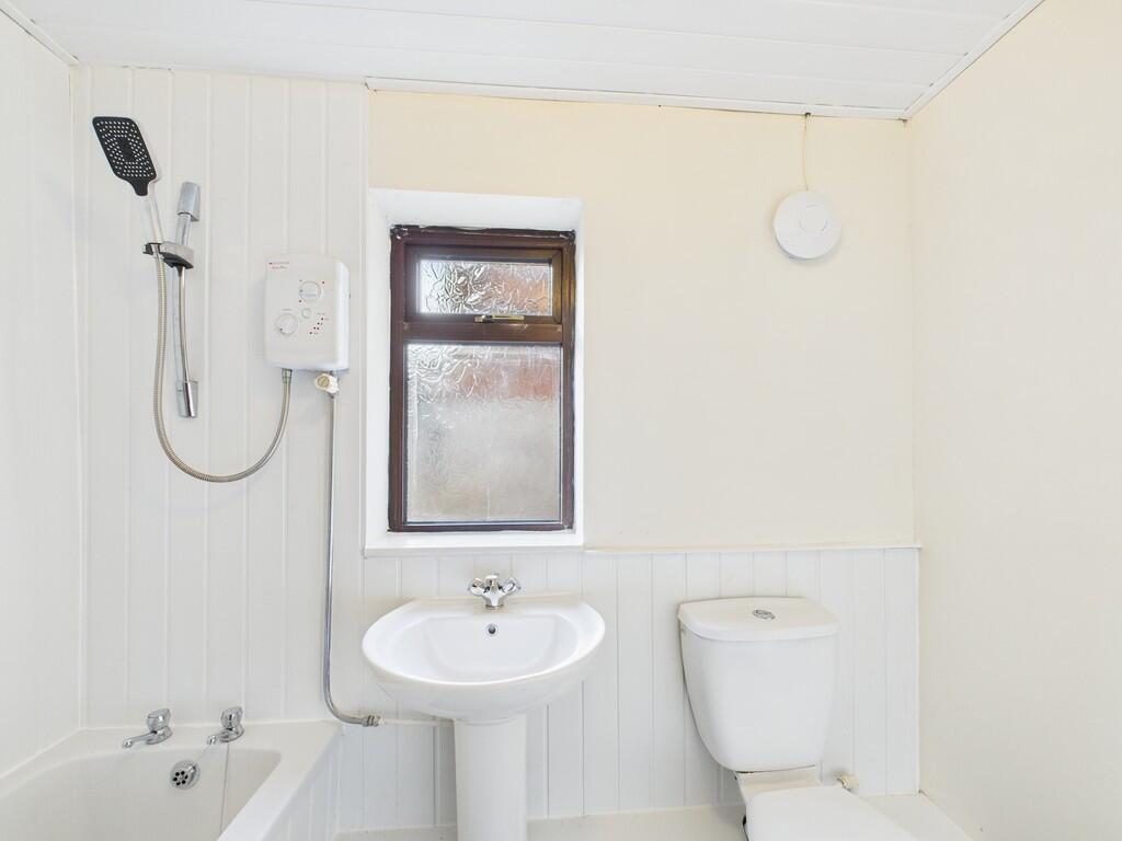 CAM01835G0-PR0166...