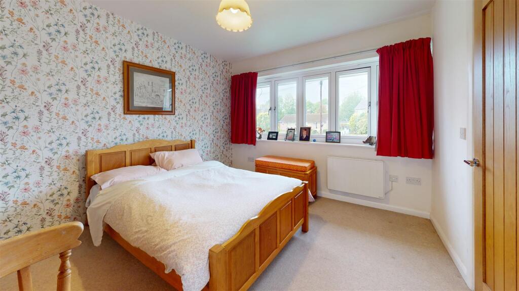 Kingsway-Bedroom 2.jpg