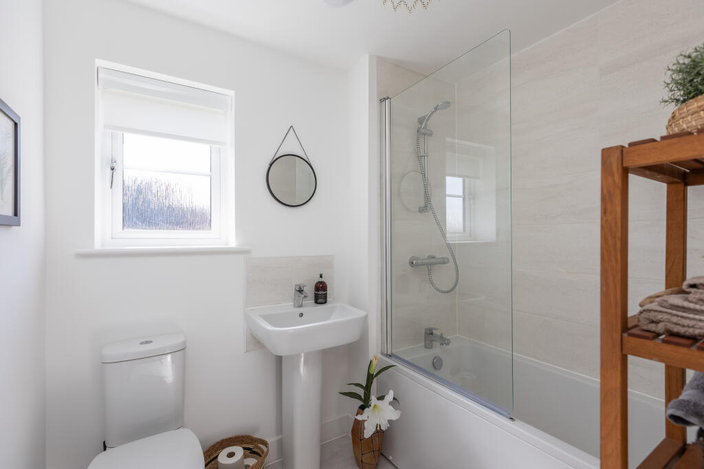 Hornbeam Road 7 Bathroom