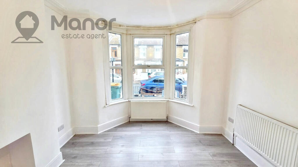 WhatsApp Image 2026-01-06 at 15.33.35 (3)