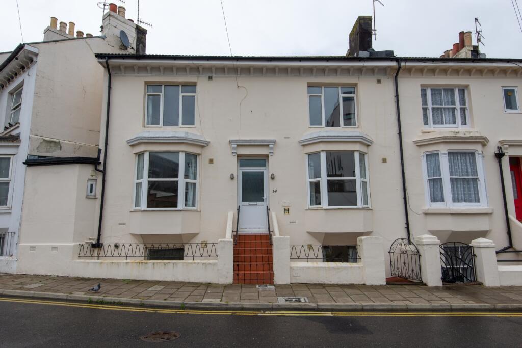 14 London Terrace FoH