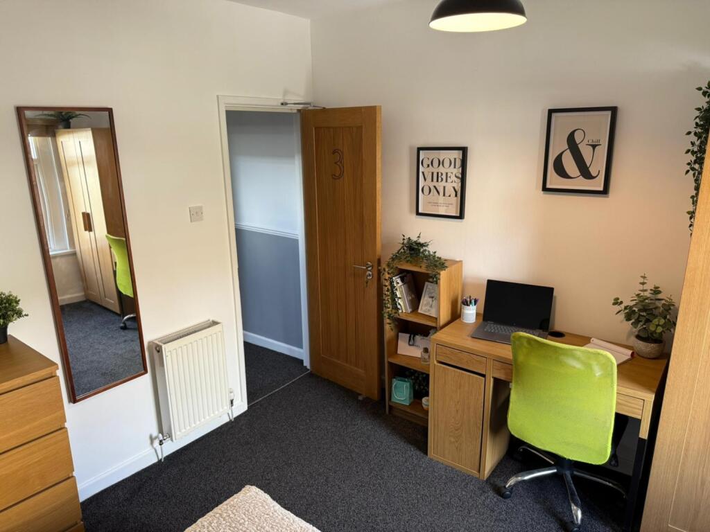 Call 02920 668585 to secure your viewing _8