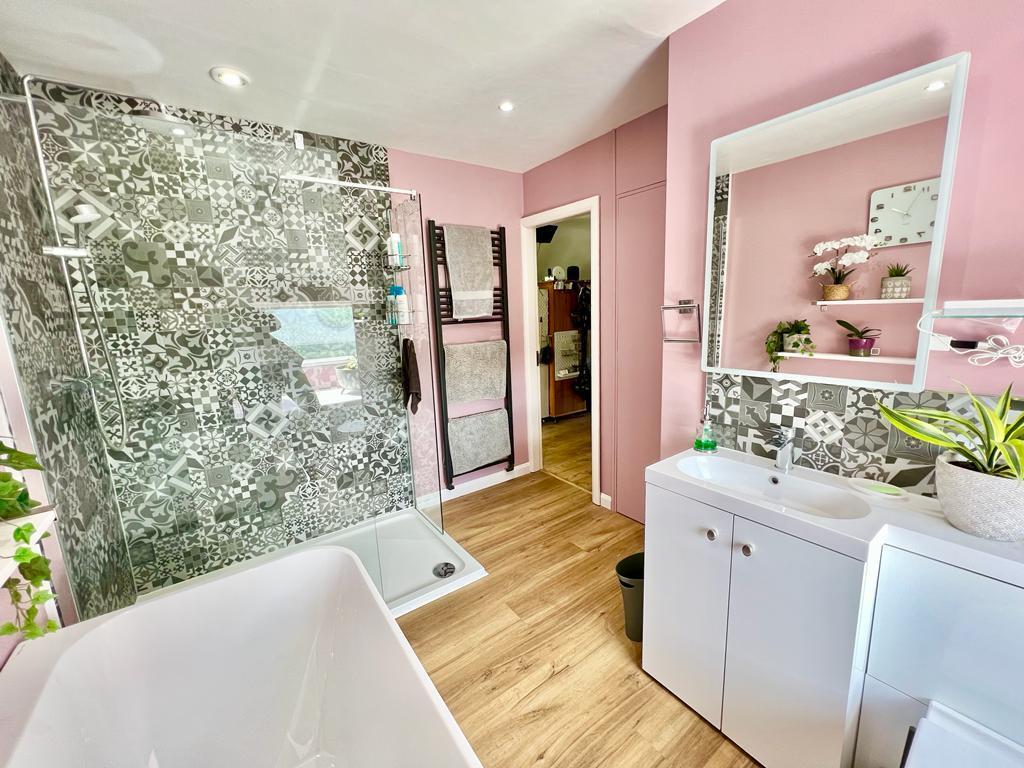 PHOTO-2023-05-15-20-36-07 (18).jpg